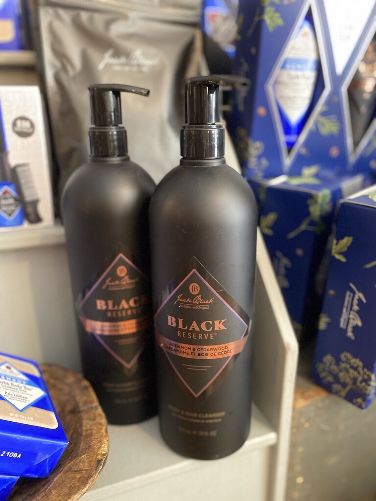 BLACK RESERVE BODY AND HAIR CLEANSER