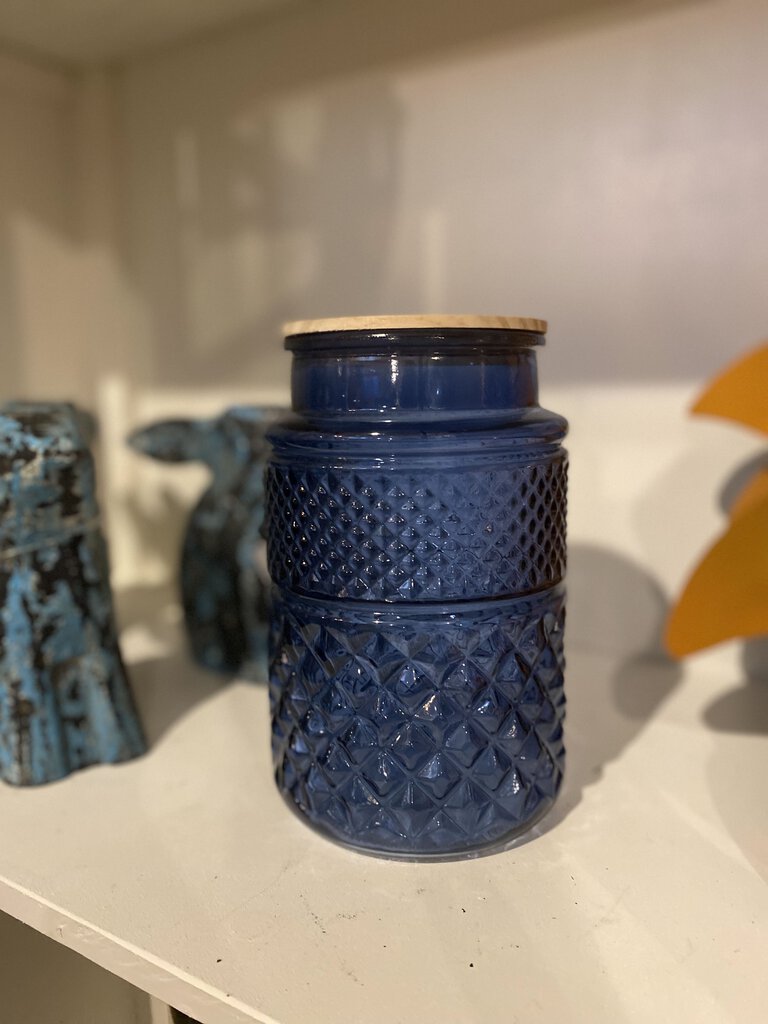 TEXTURED GLASS JAR WITH WOODEN LID