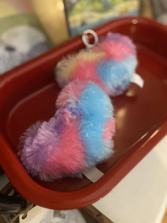 FUZZY HEART KEY CHAIN