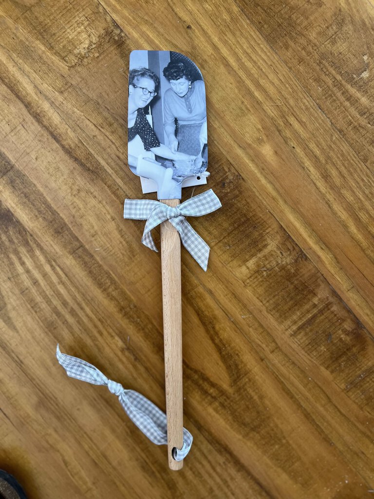 TRASH TALK SPATULA