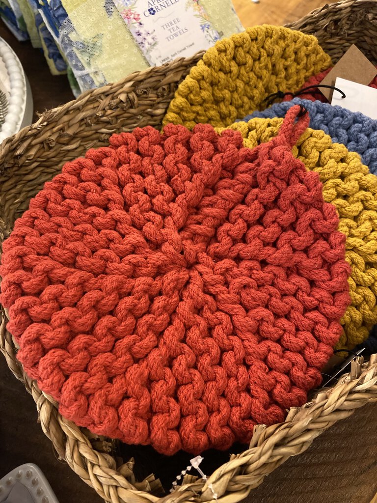 ROUND COTTON CROCHET POT HOLDER