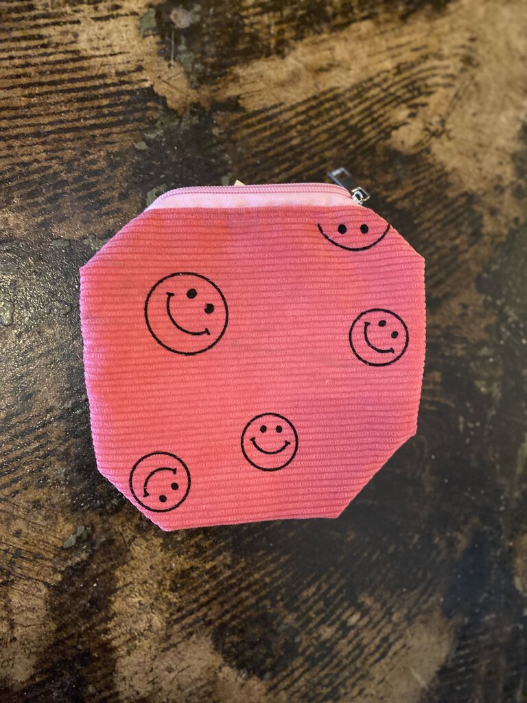 SMILEY MAKEUP POUCH BAG