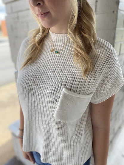 MOCK NECK SHORT SLEEVE CROPPED SWEATER