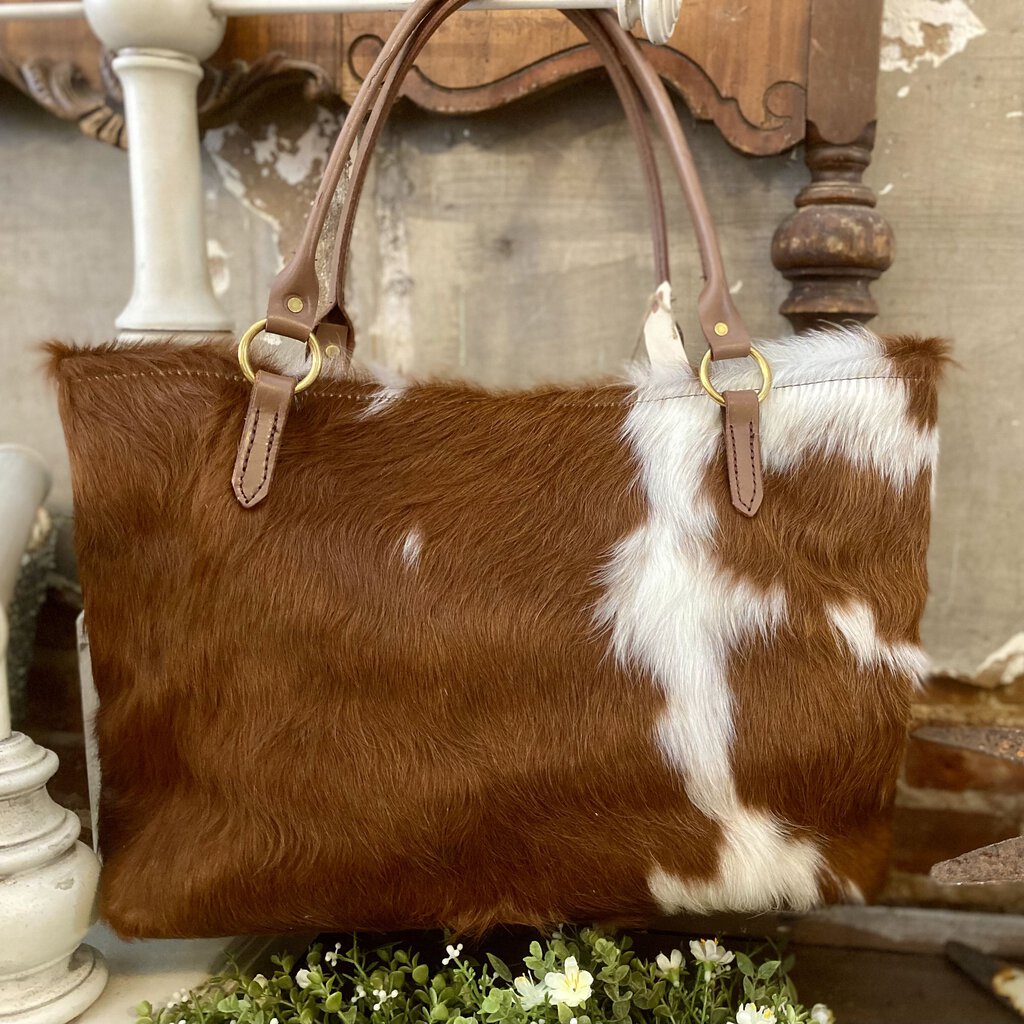 COWHIDE WEEKENDER BAG