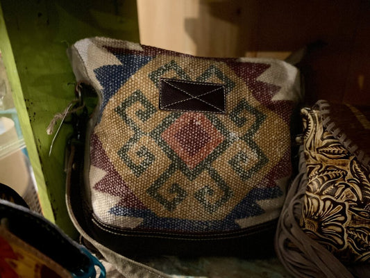 TRIBAL WOVEN PURSE