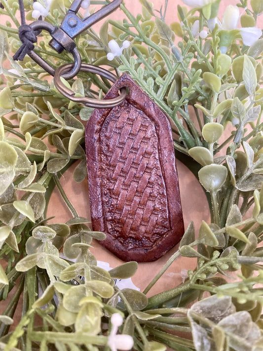 BASKET WEAVED HAND TOOLED LEATHER KEY CHAIN