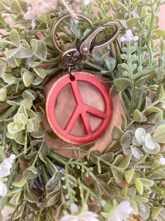 PEACE SIGN DISTRESSED LEATHER KEYCHAIN