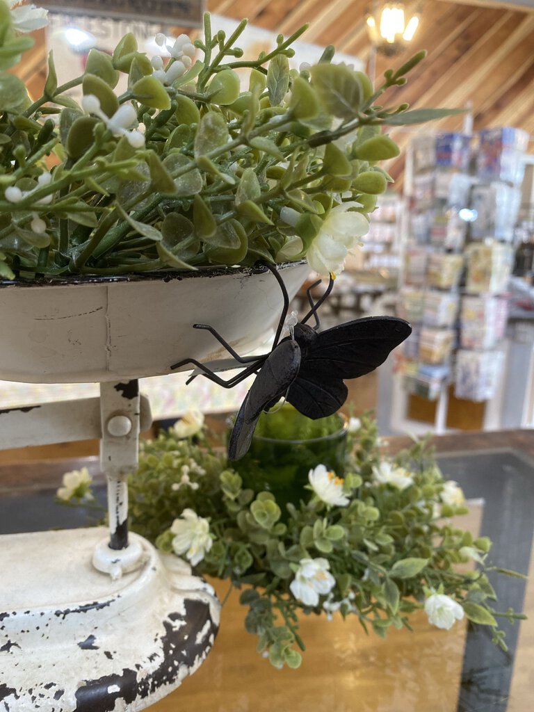 PLANT POT HANGER