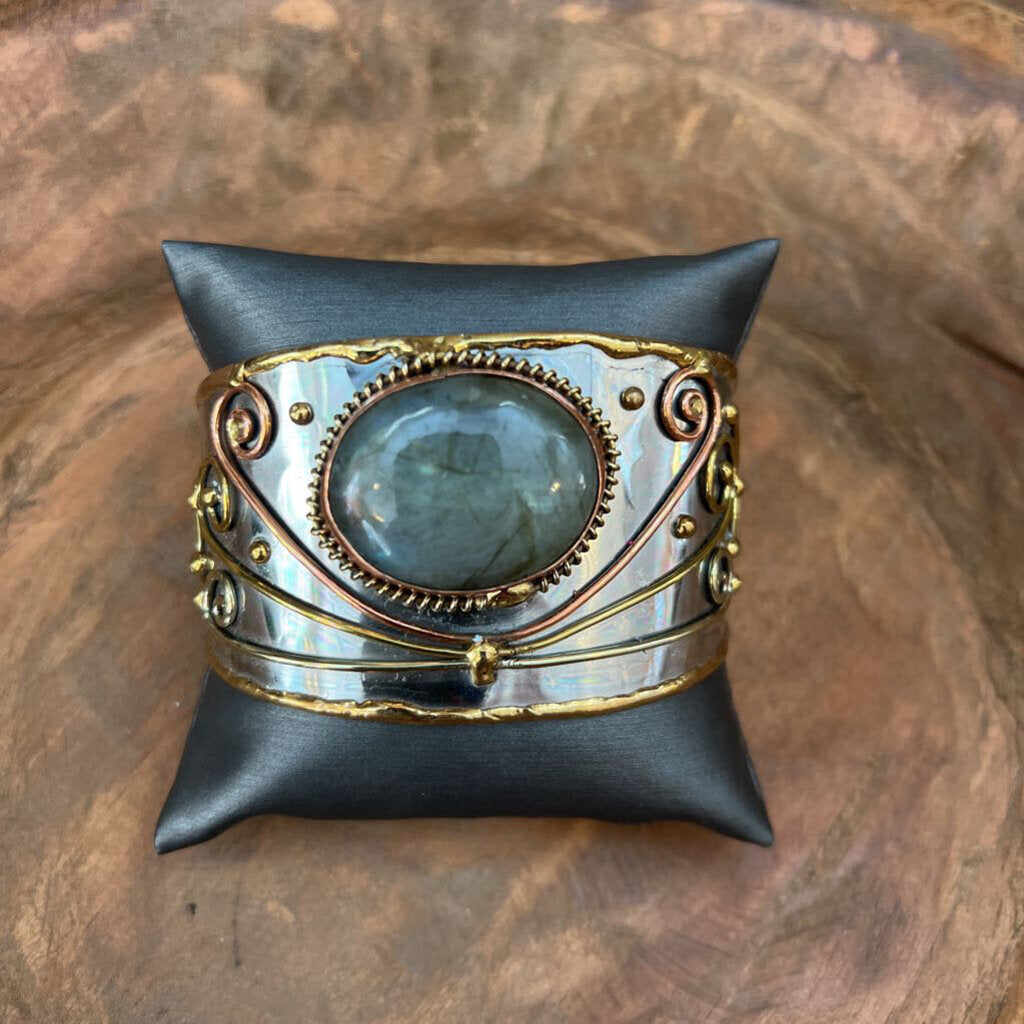 Labradorite Stone Cuff