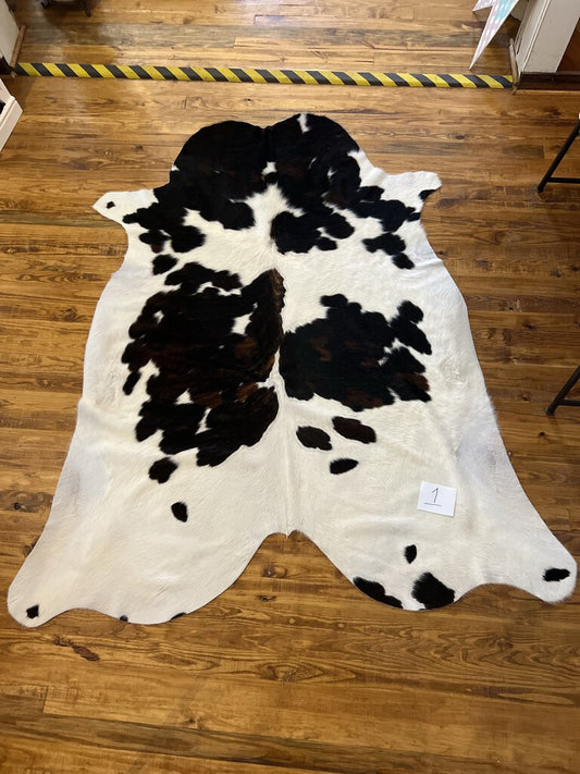 BRAZILIAN COWHIDE RUG