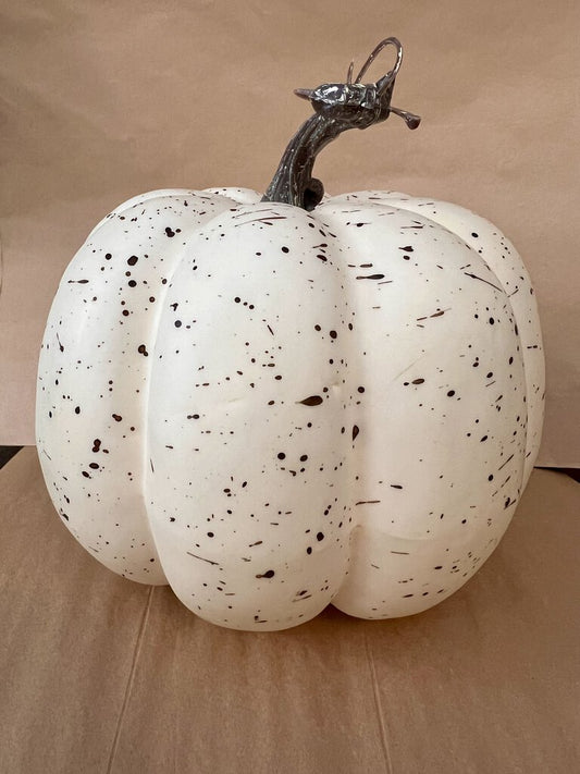 Cream Speckled Pumpkin