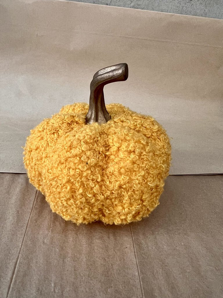 CHENILLE PUMPKIN