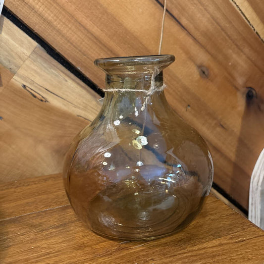 GLASS VASE