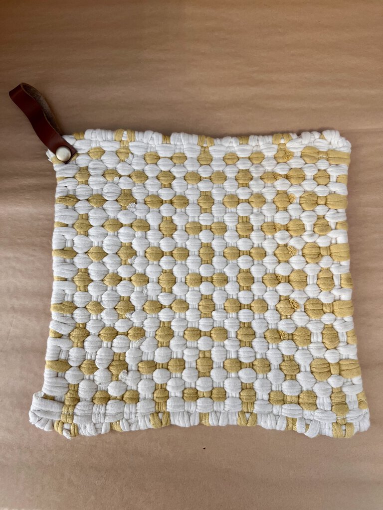 COTTON CROCHETED POT HOLDER