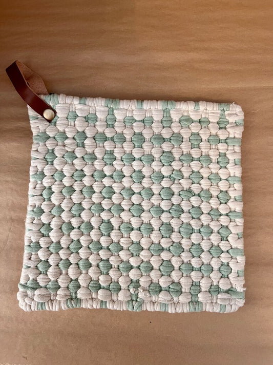 COTTON CROCHETED POT HOLDER