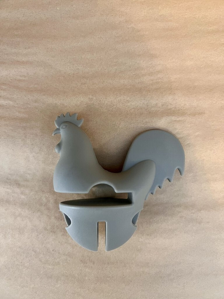 SILICONE ROOSTER SPPON HOLDER