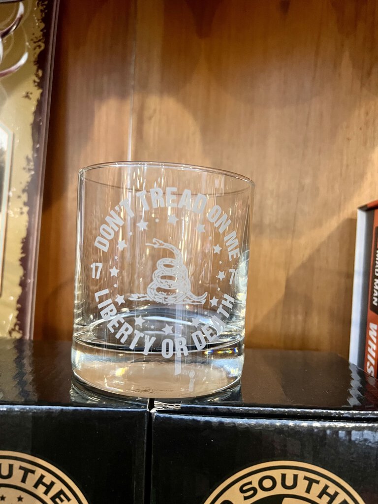 DON'T TREAD ON ME WHISKY GLASS