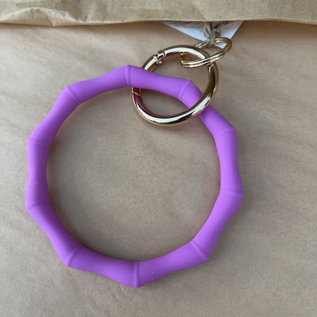 RUBBER DECAGON KEYCHAIN