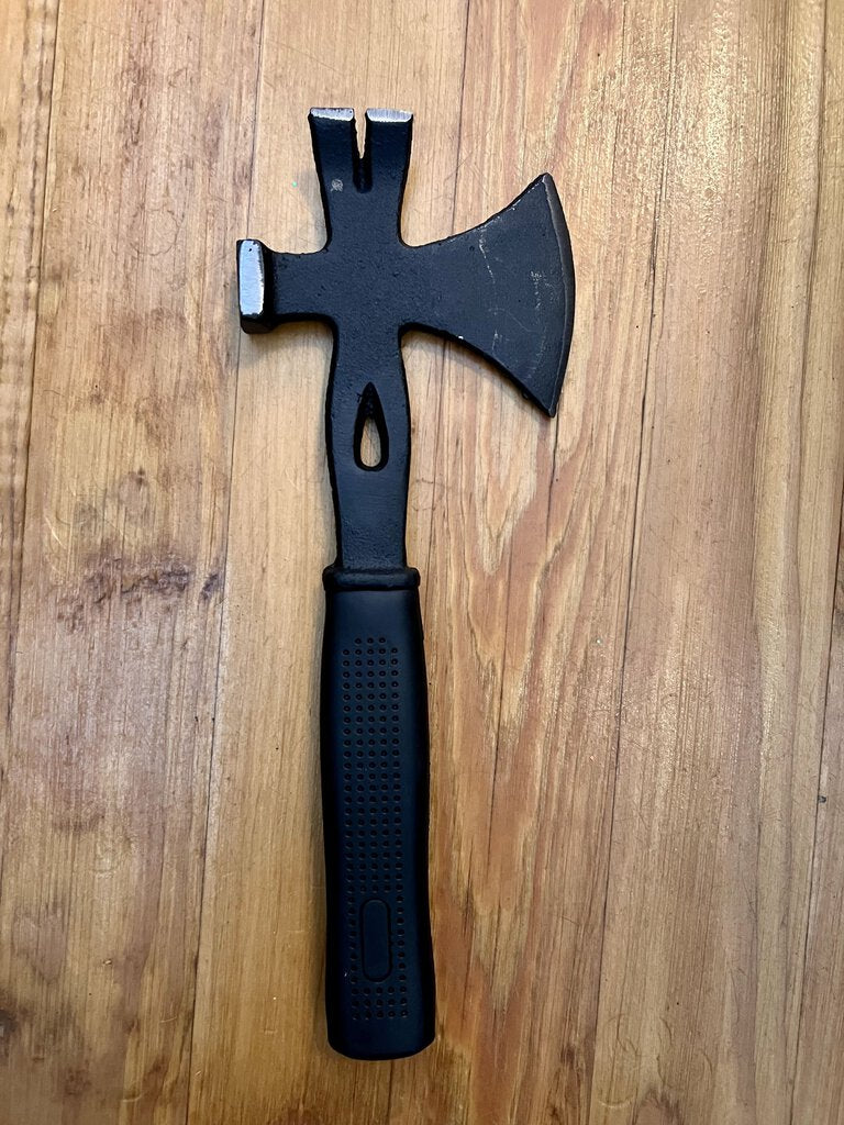 ROTHCO 3-IN-1 SURVIVAL HATCHET