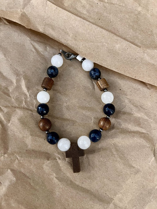 CROSS BEAD BRACELET