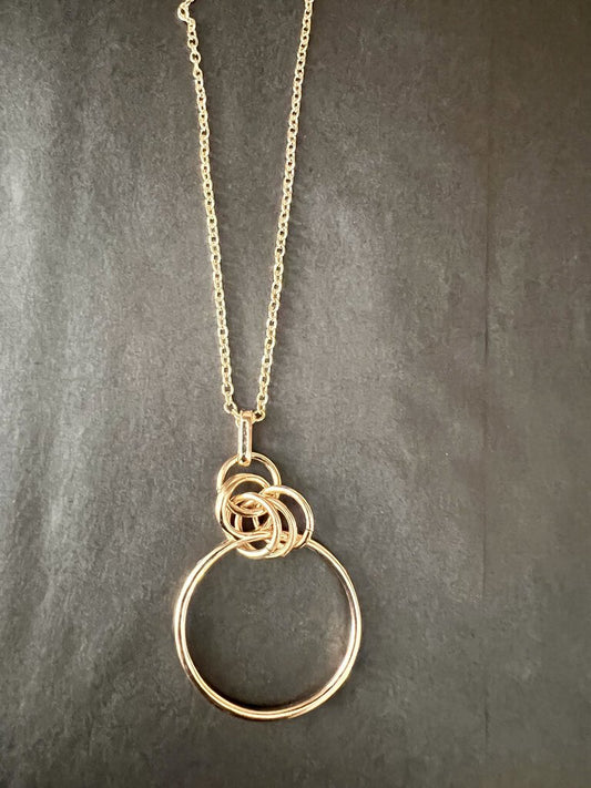 LONG CIRCLE NECKLACE