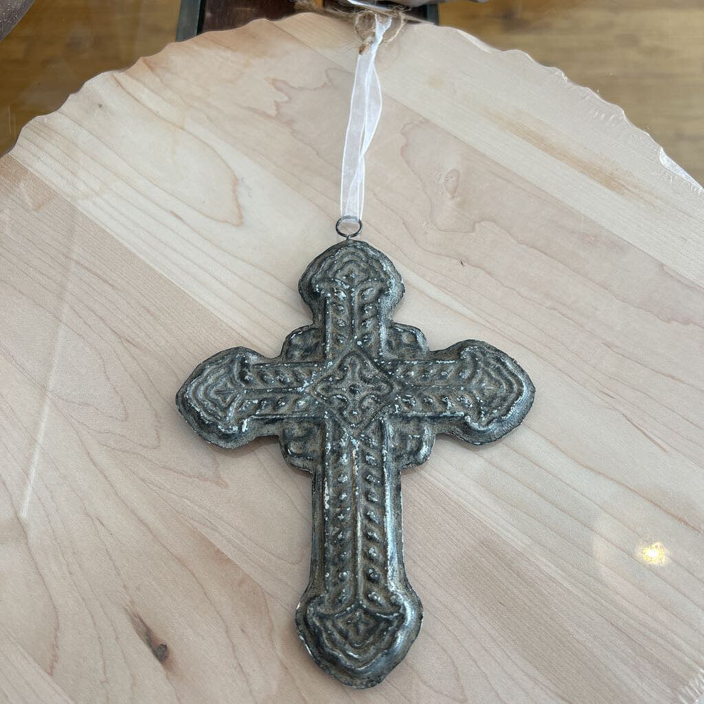 METAL CROSS HANGER